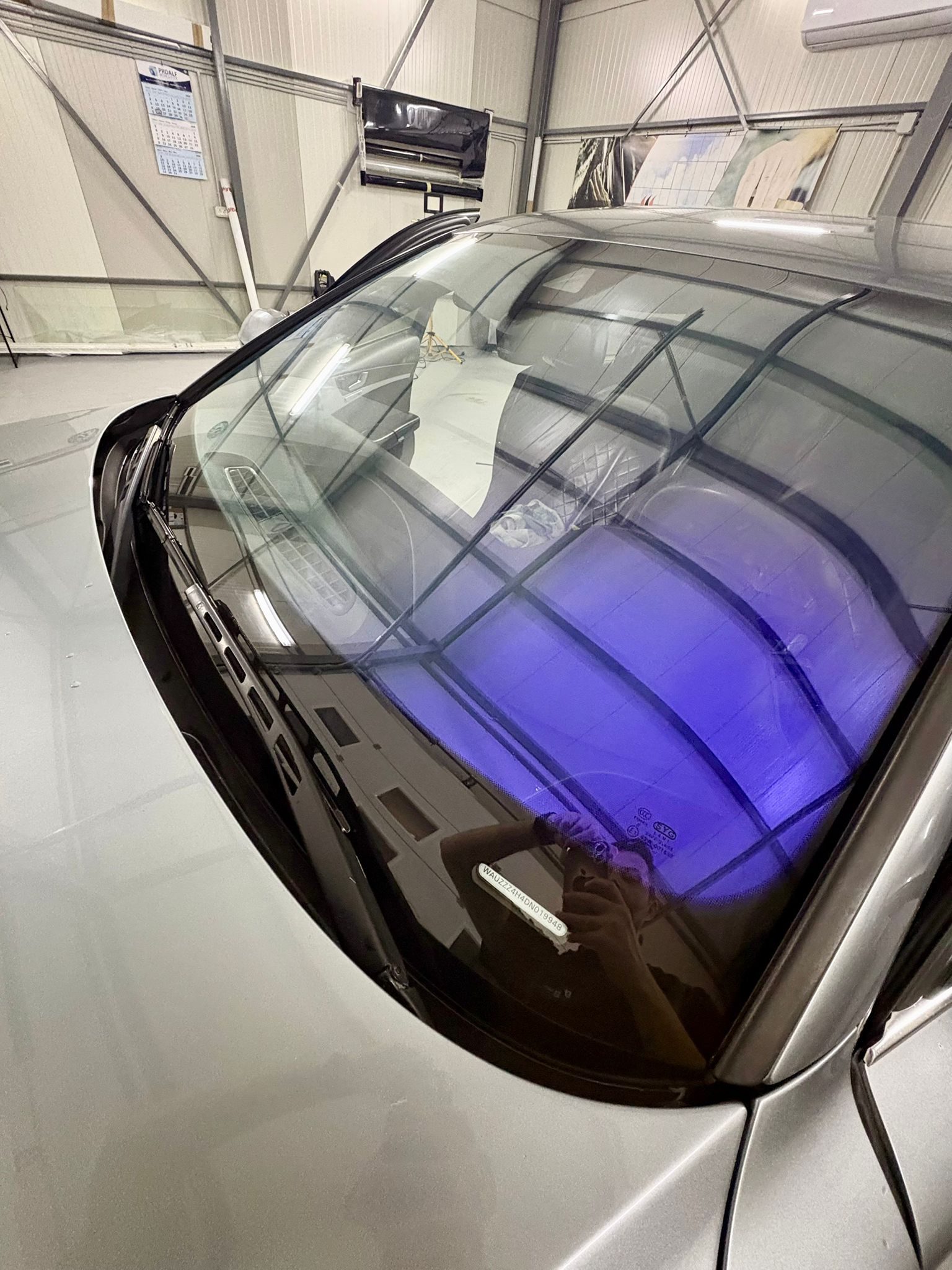 Folii Auto Audi Parbriz Violet