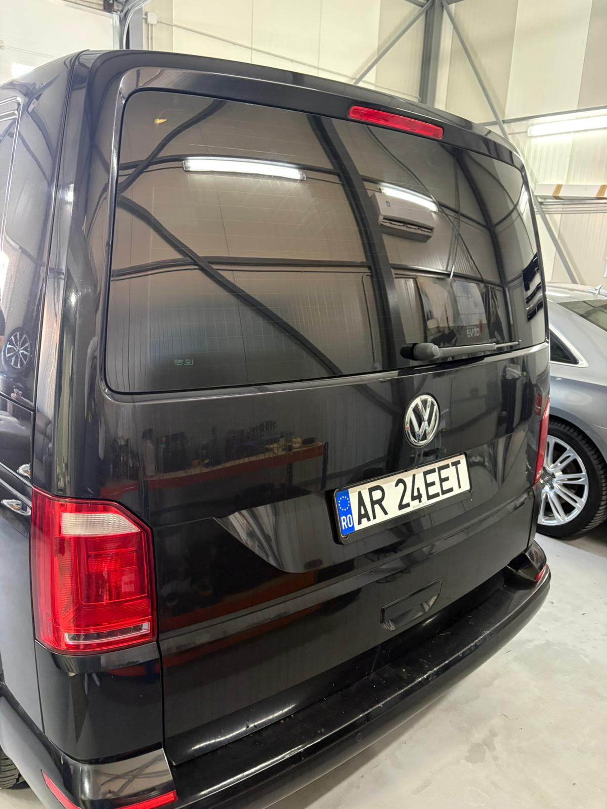 Folii Auto VW Transporter Negru